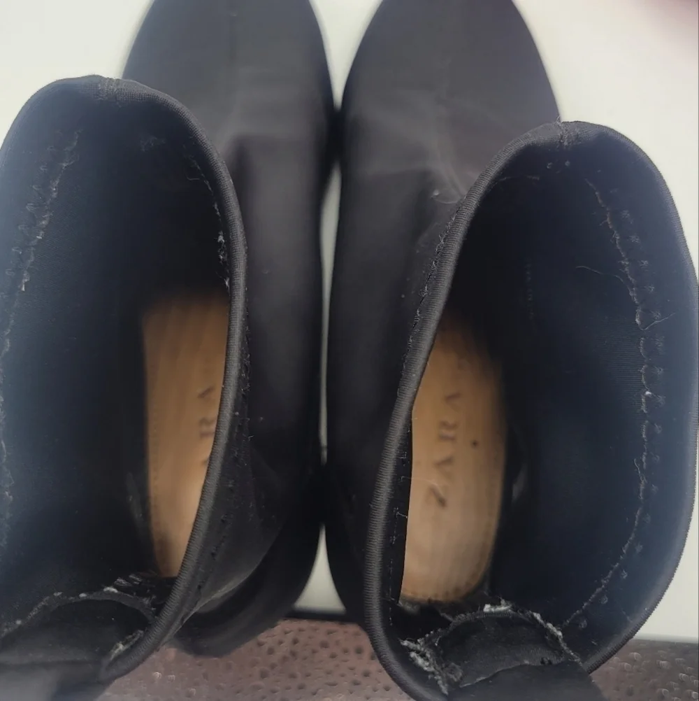 Zara booties with clear rounded heal size 35